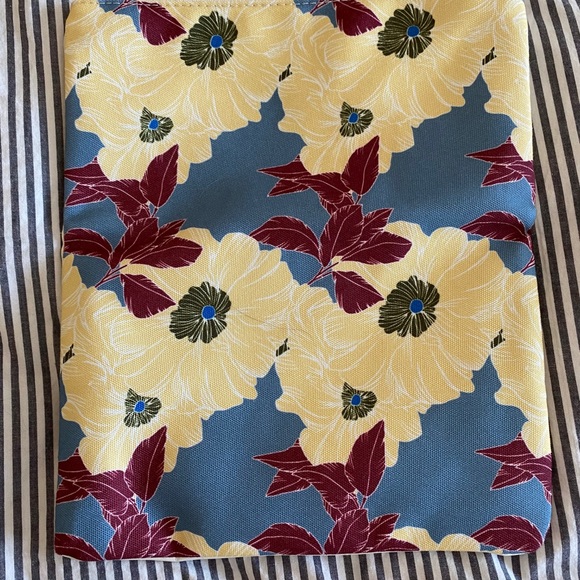 Rachael Pally reversible clutch - Picture 4 of 7